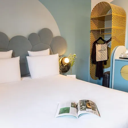 Mercure Centre Hotell 4*