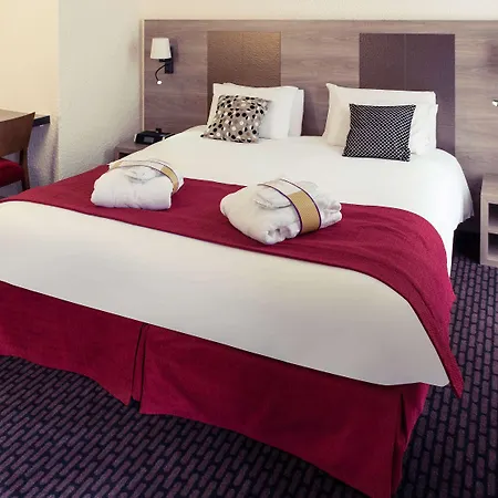 Mercure Centre Hotel 4*